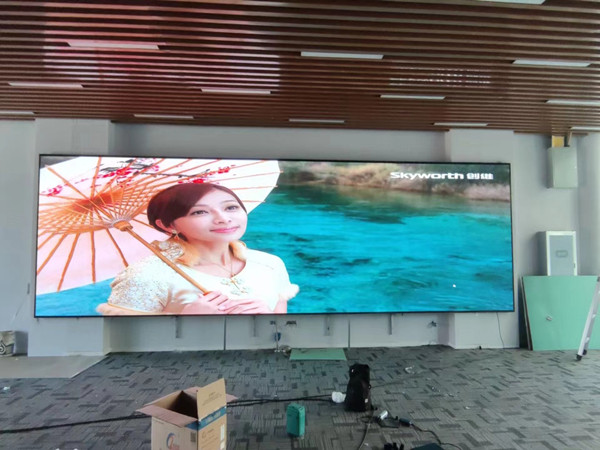 中宁P1.53led小间距屏安装案例